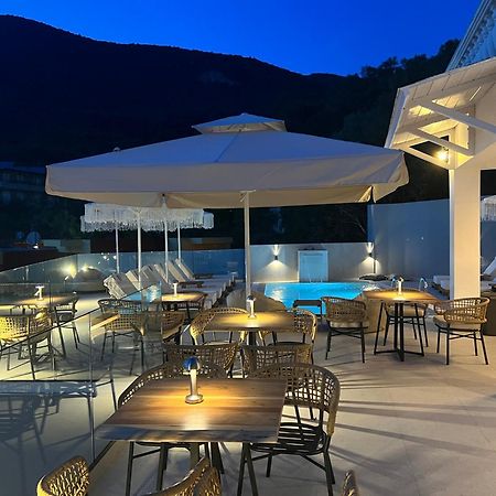 Vassilis Studios Parga Luaran gambar